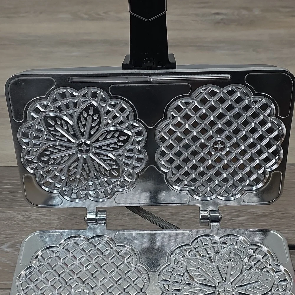 NWT Vintage VillaWare Prego Pizzelle Baker Belgian Waffle Maker Series II 3600